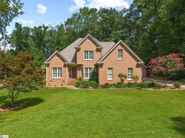 304 Farmwood Drive, Fountain Inn, SC 29644