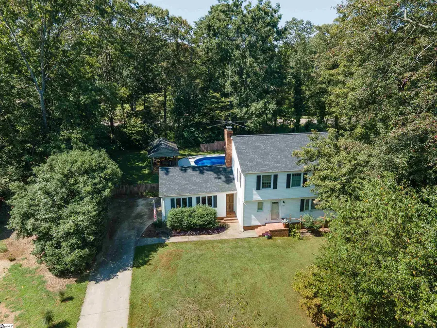 304 Hampshire Court, Spartanburg, SC 29301 - #2