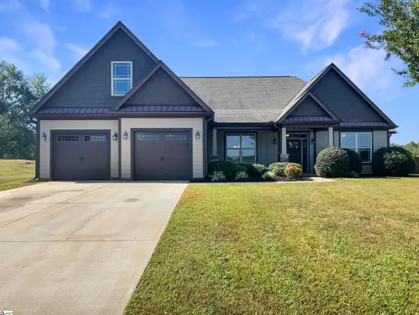 917 Garnet Circle, Chesnee, SC 29323
