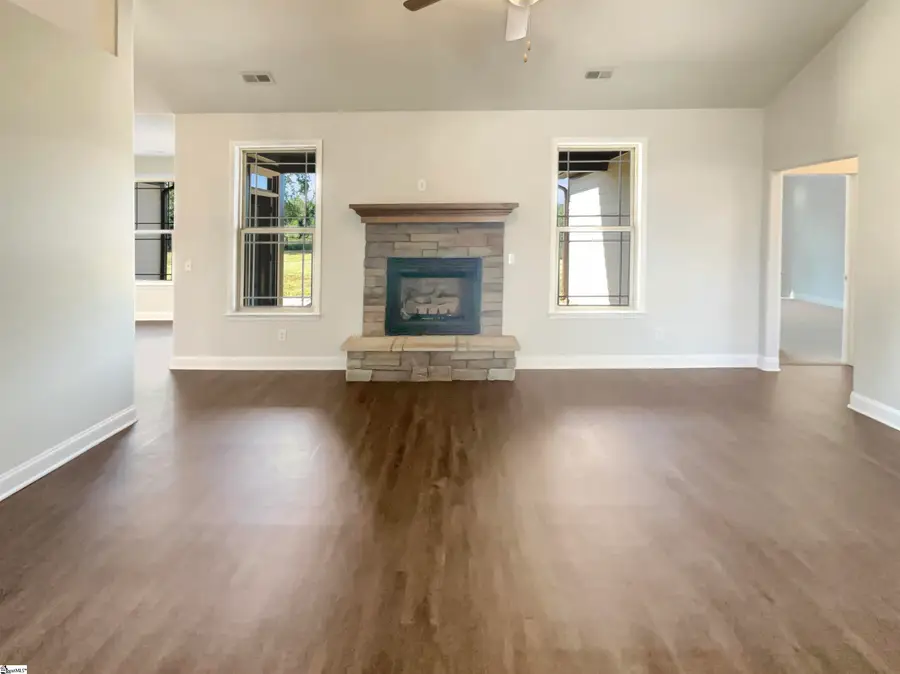 917 Garnet Circle, Chesnee, SC 29323 - #3