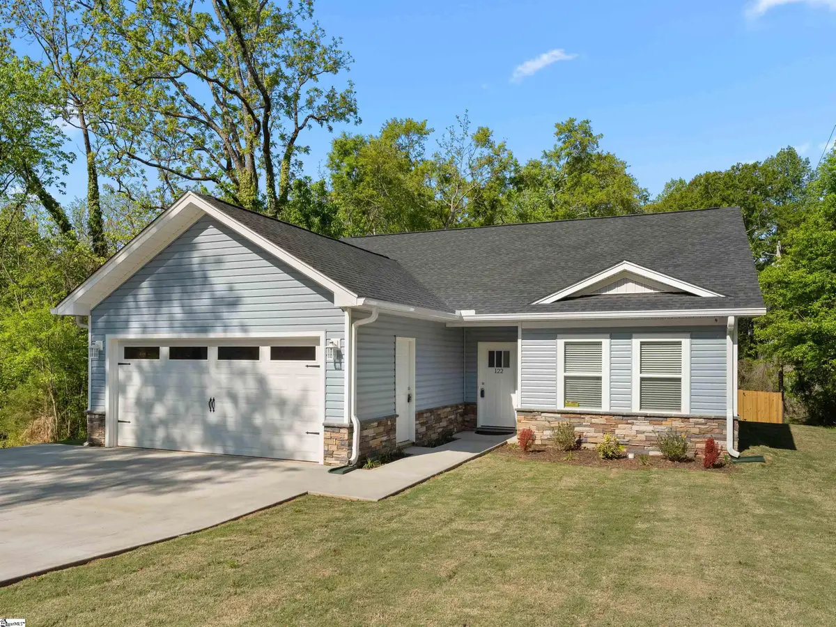 122 Stephenson Street Extension, Taylors, SC 29687 - #1