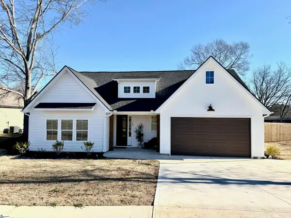 1205 S Main Street, Fountain Inn, SC 29644