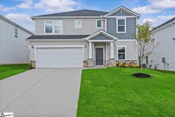 205 Tantalus Street, Gray Court, SC 29645