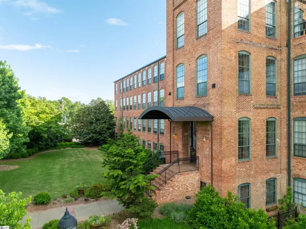 400 Mills Avenue #Unit 408, Greenville, SC 29605