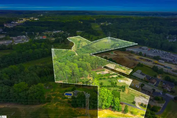 121 Bracken Lane, Easley, SC 29642-8960