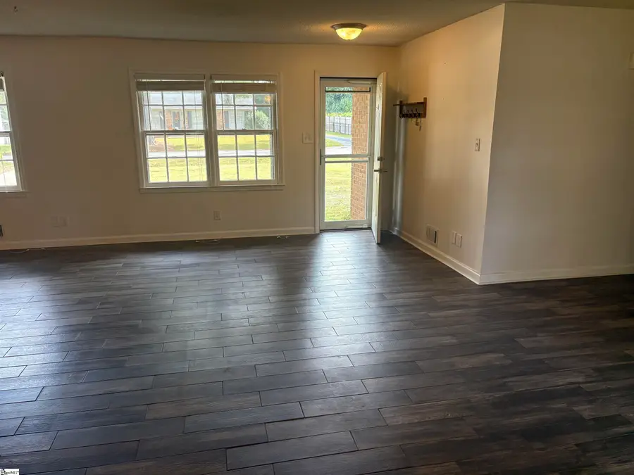 3036 Elmhurst Drive, Boiling Springs, SC 29316 - #3