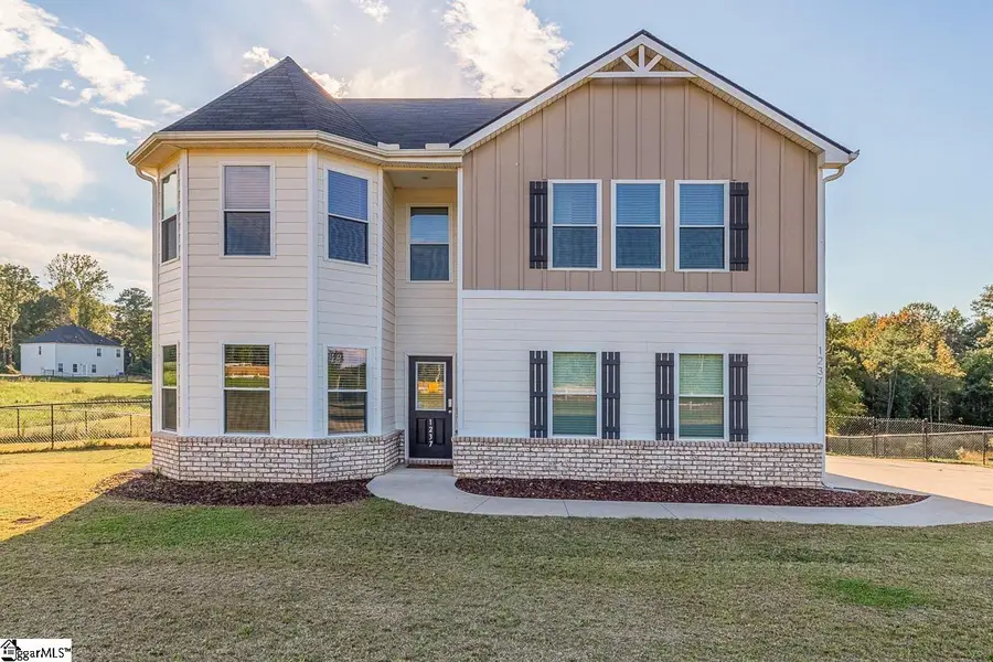 1237 Twin Bridges Road, Gaffney, SC 29341 - #2