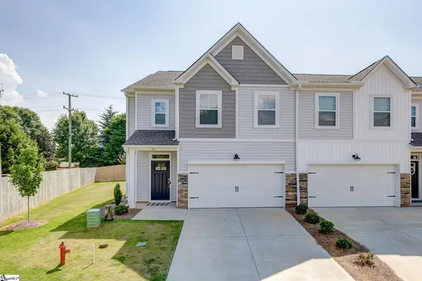 12 Sabine Leaf Court, Greer, SC 29650