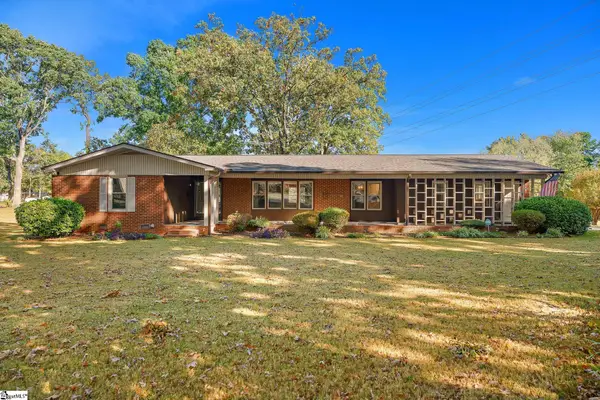 212 Trent Drive, Taylors, SC 29687