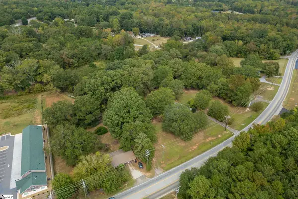 1212 W Georgia Road, Simpsonville, SC 29680-6335