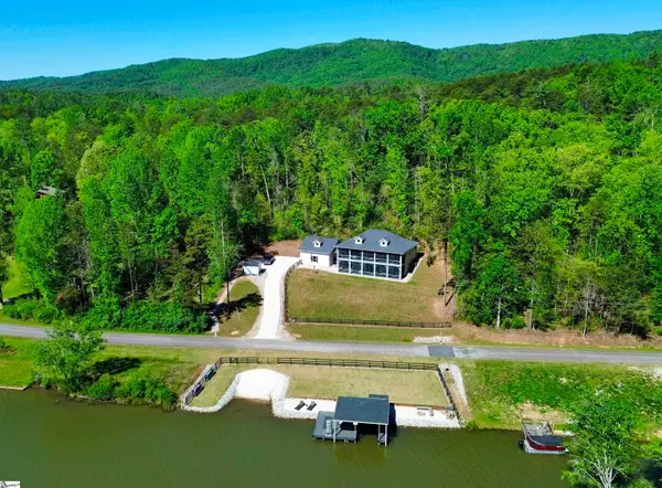 188 Jumping Branch Road, Tamassee, SC 29686