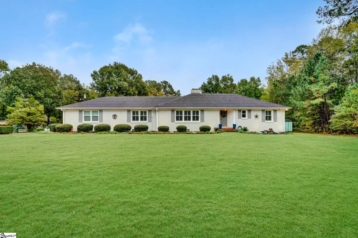 607 S Adair Street, Clinton, SC 29325 - #1