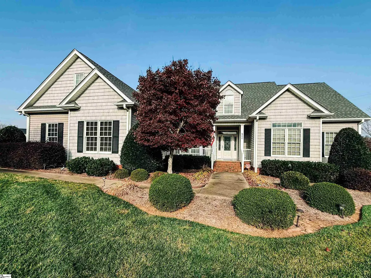 600 Dills Farm Way, Greer, SC 29651 - #1