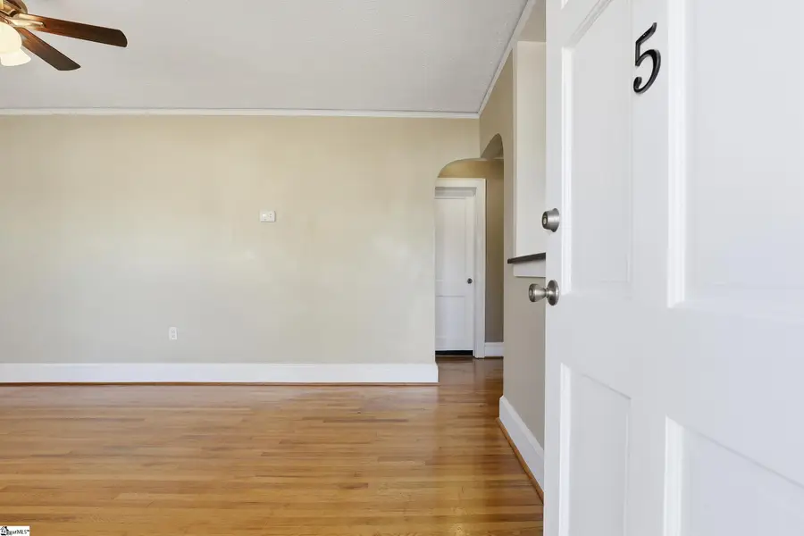 5 Lenore Avenue, Greenville, SC 29617 - #2