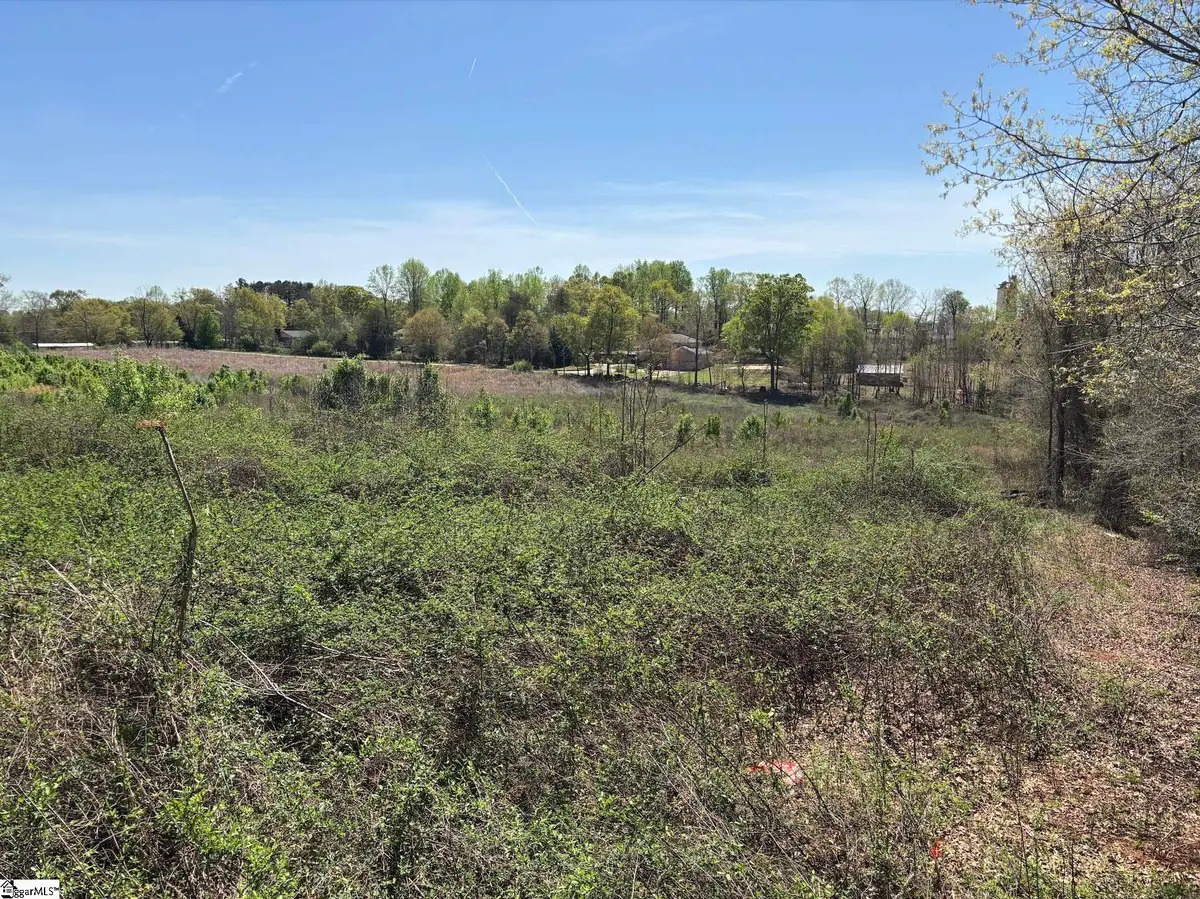 194-C Half Moon Road, Wellford, SC 29385 - #1