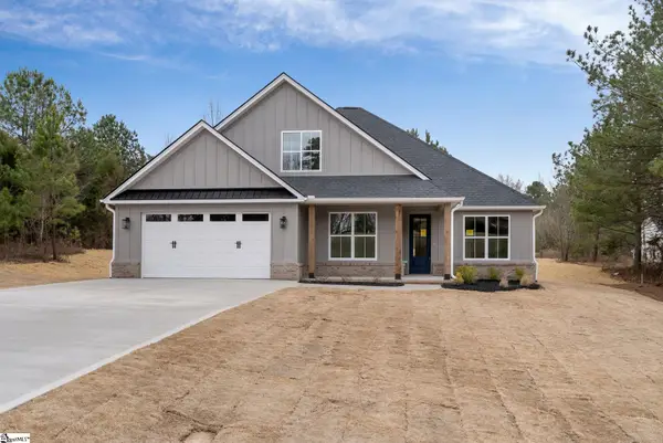 281 Pine Hills Road, Woodruff, SC 29388