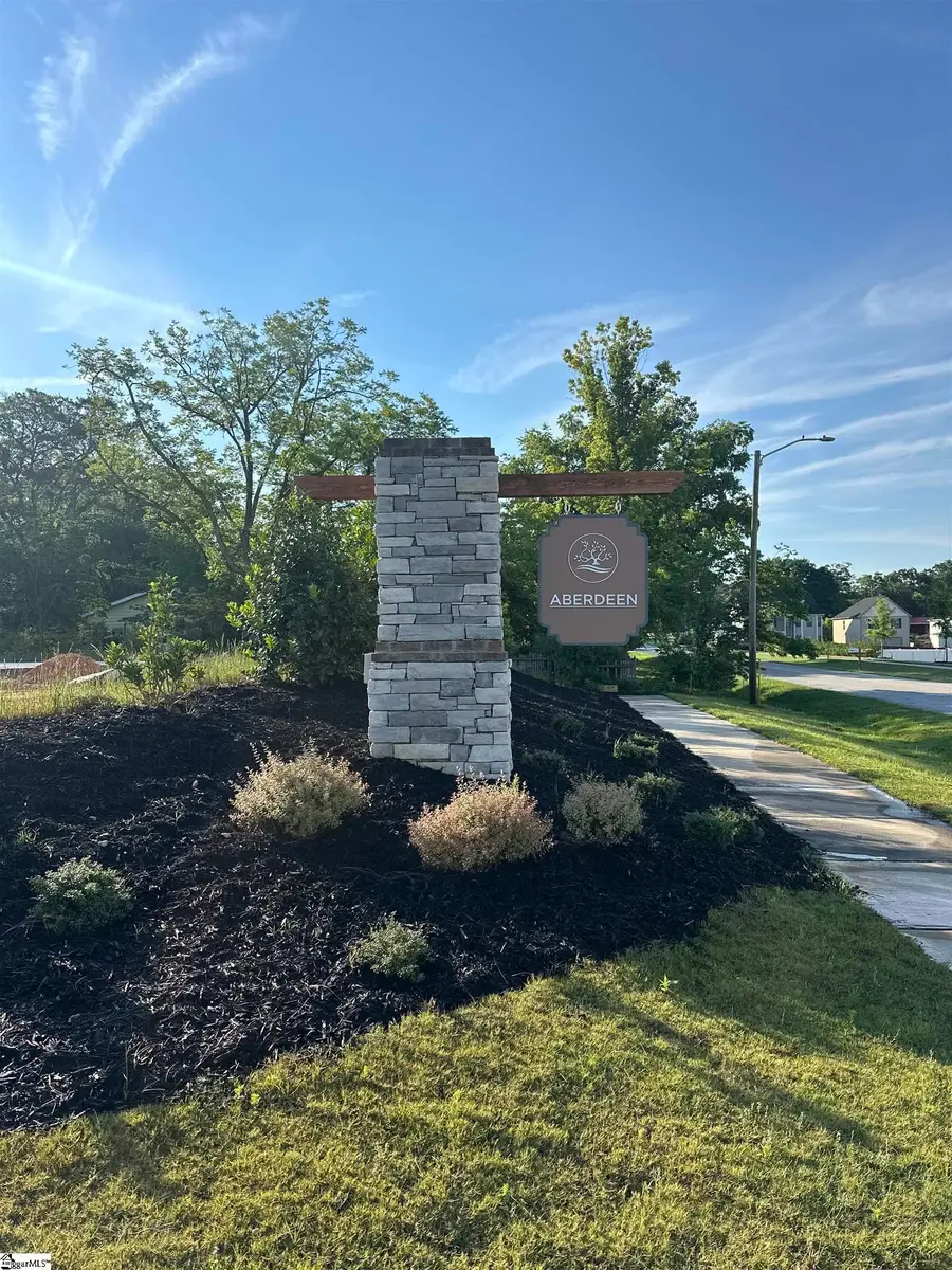 104 Mclauren Place, Fountain Inn, SC 29644 - #3