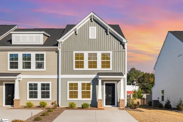 647 Blossom Run, Spartanburg, SC 29307