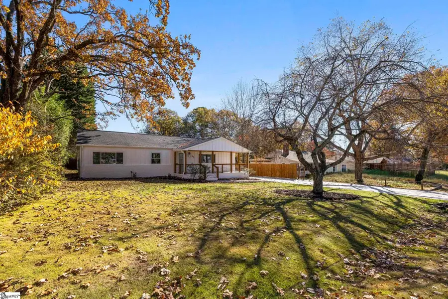 208 Meridian Avenue, Taylors, SC 29687 - #3