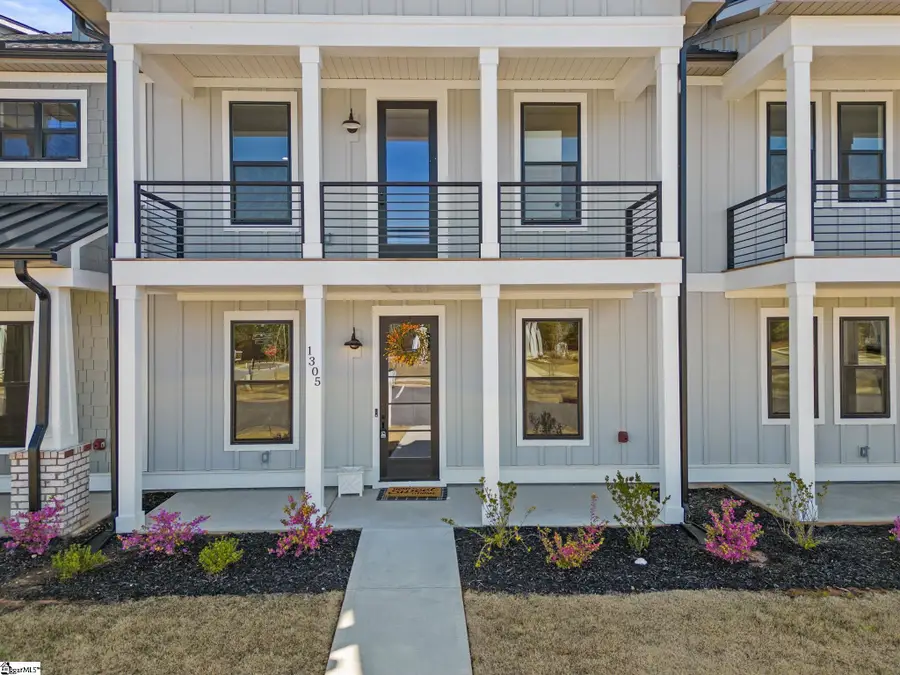 1305 S Pinot Road, Duncan, SC 29334 - #2