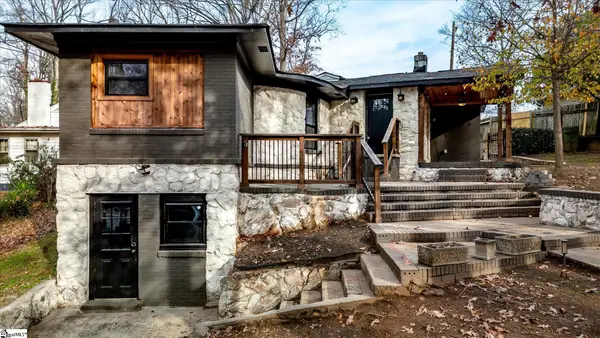 19 Granada Drive, Greenville, SC 29605