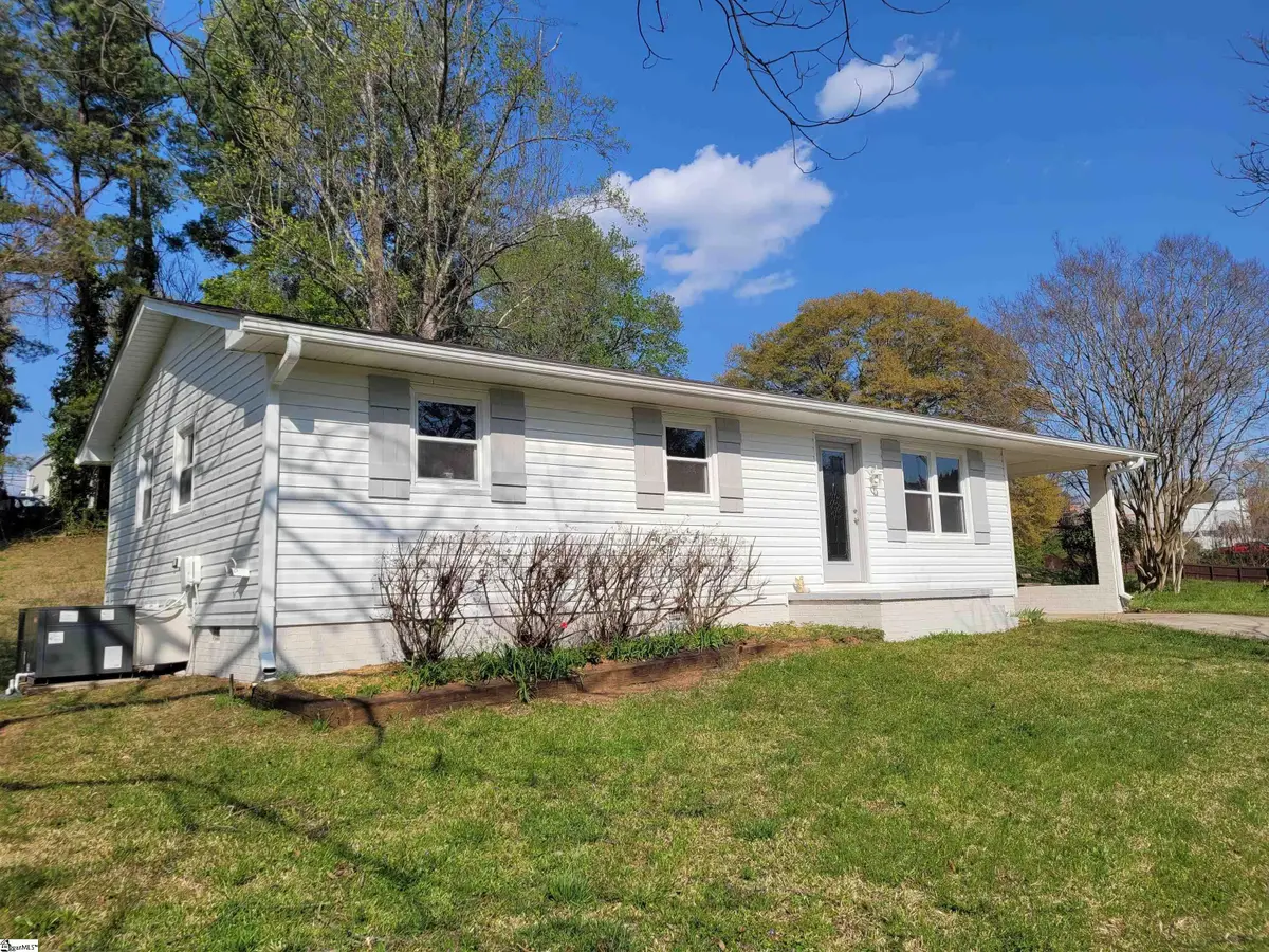 210 N Randolph Avenue, Landrum, SC 29356 - #1