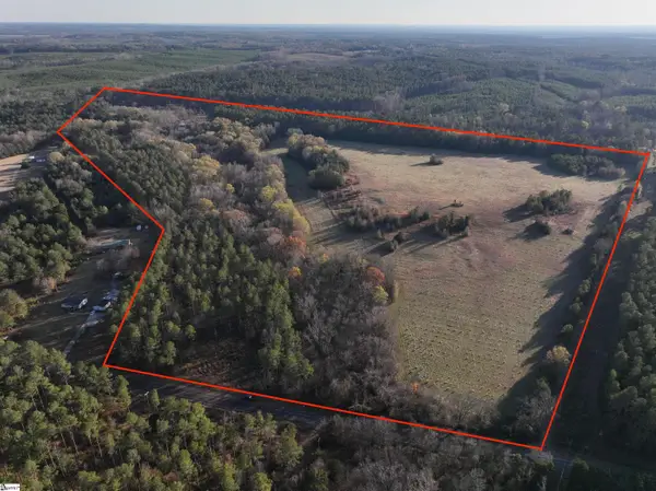 01 Seneca St Extension, Calhoun Falls, SC 29628