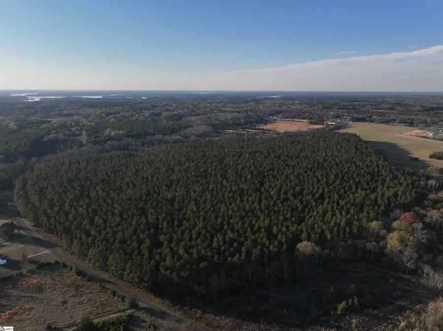 04 Seneca St Extension, Calhoun Falls, SC 29628 - #3