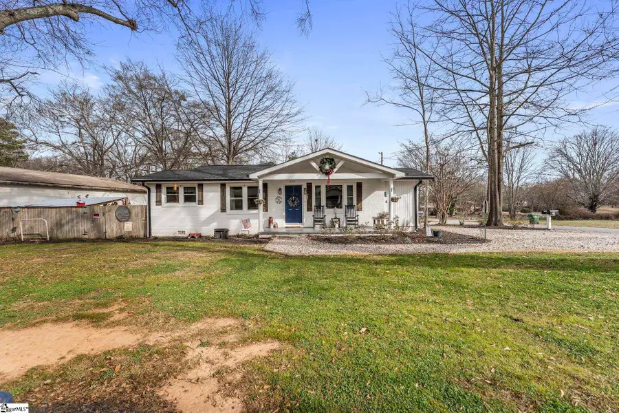 1099 S Academy Street Extension, Williamston, SC 29697-2301 - #2