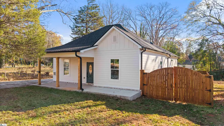 501 N. Center Street, Spartanburg, SC 29301 - #3