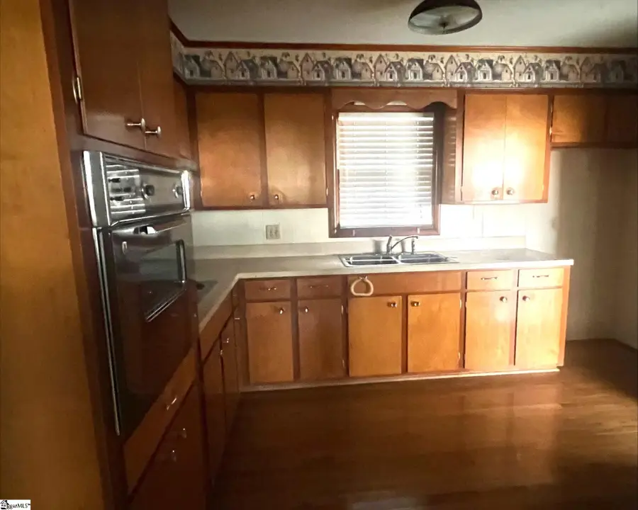 400 Rampey Street, Easley, SC 29640 - #2