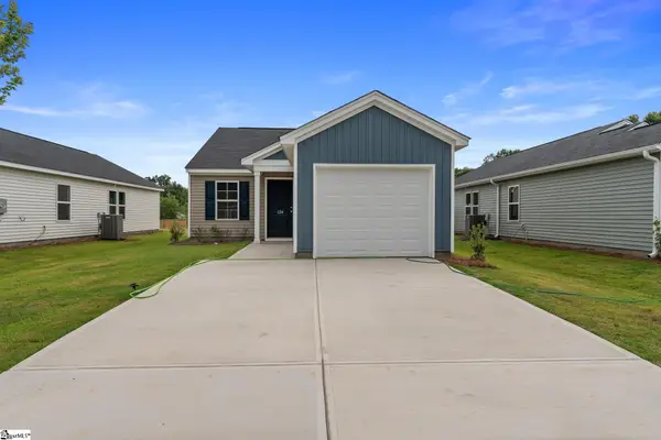 134 Cloverfield Lane, Spartanburg, SC 29303