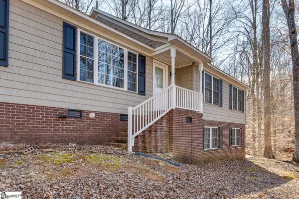 189 Fond Du Lac Drive, Central, SC 29630