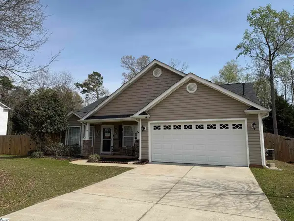 9 Canterbrooke Court, Fountain Inn, SC 29644