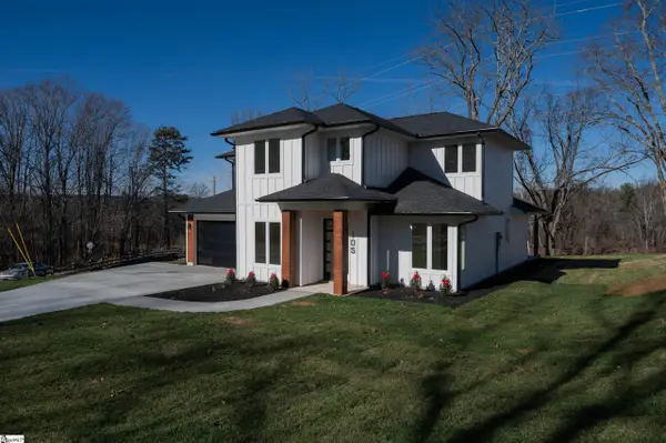 105 Horseshoe Bend Road, Easley, SC 29642