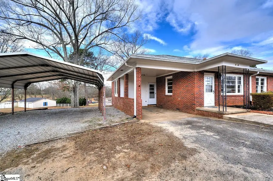 7998 Moorefield Memorial Highway, Liberty, SC 29657 - #2