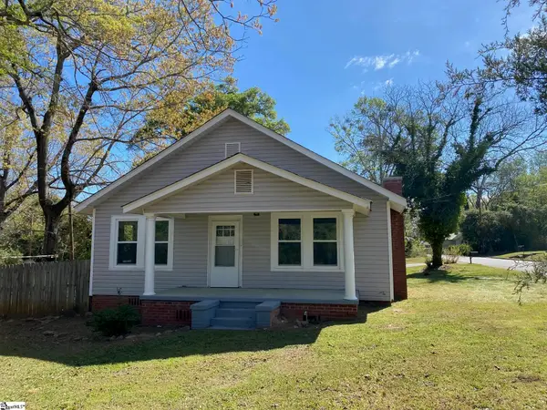 719 Chestnut Street, Laurens, SC 29360
