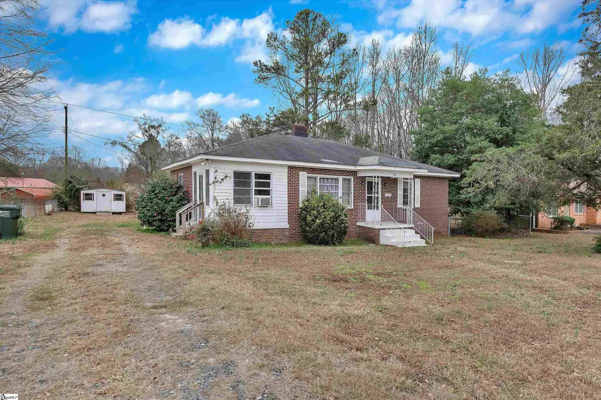 701 W Greer Street, Honea Path, SC 29654 - #1