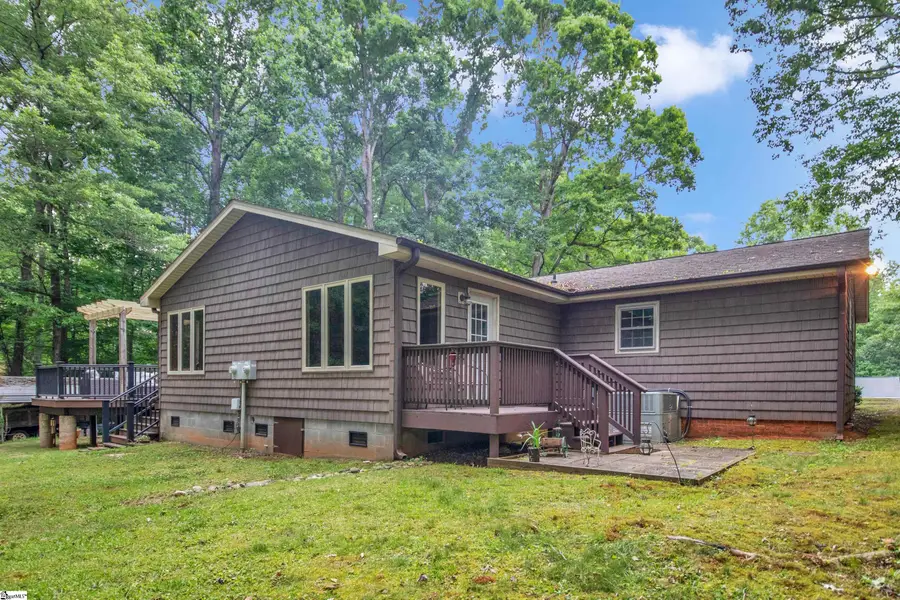 37 Wedgefield Drive, Boiling Springs, SC 29316 - #3