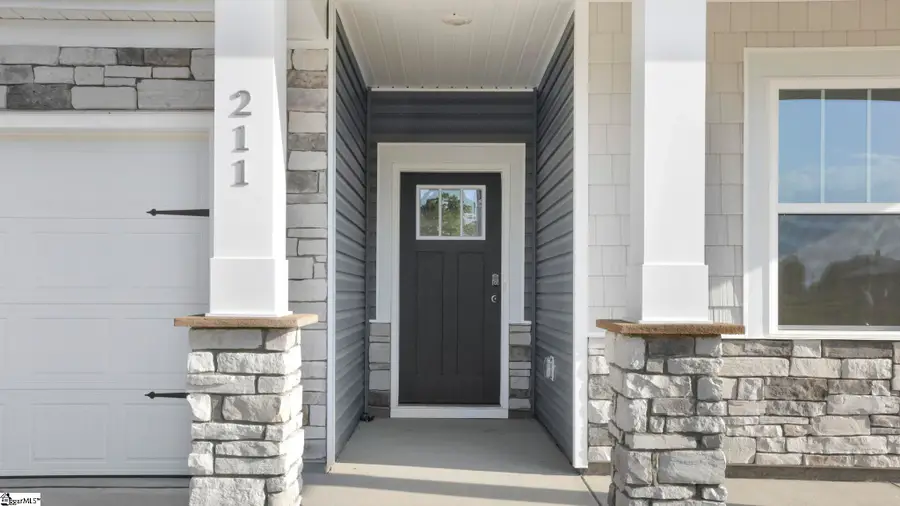 211 Alistar Avenue, Gray Court, SC 29645 - #3
