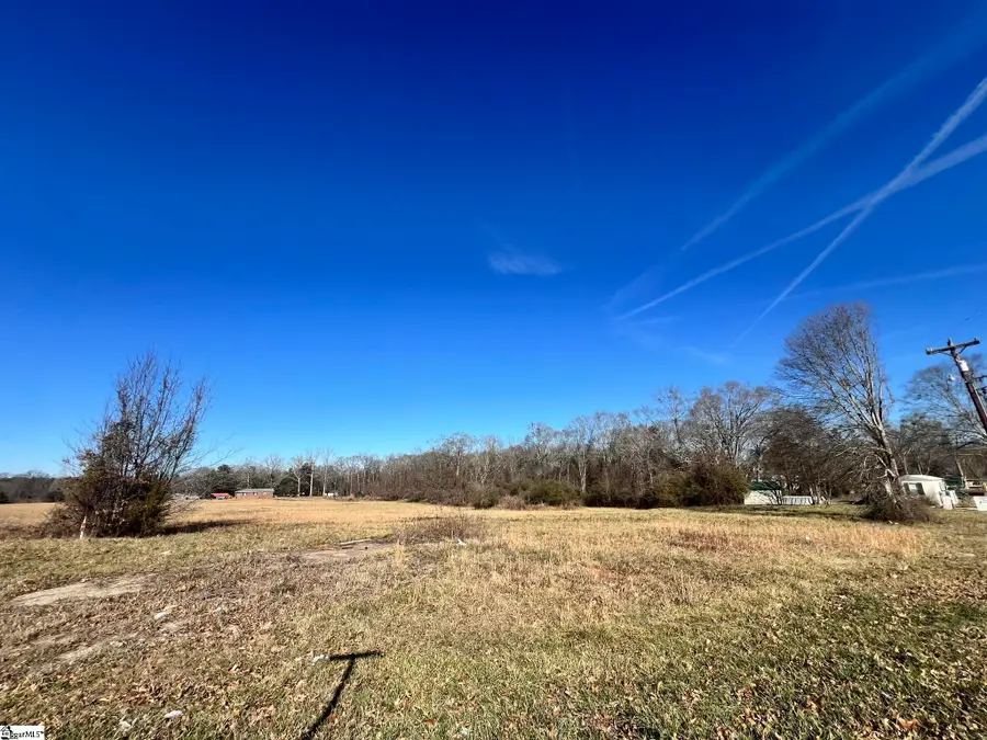 9005 Augusta Road, Pelzer, SC 29669 - #3