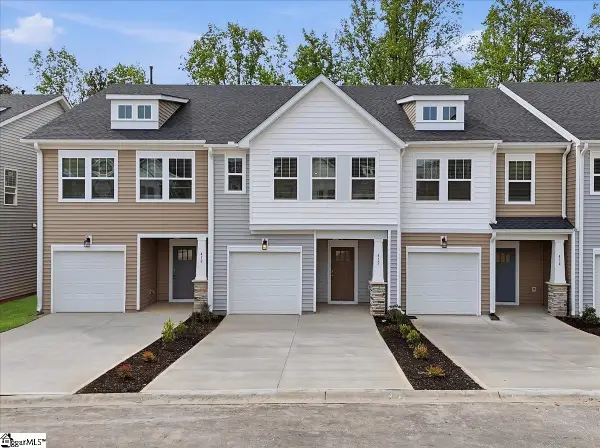 412 W Parima Court, Spartanburg, SC 29301