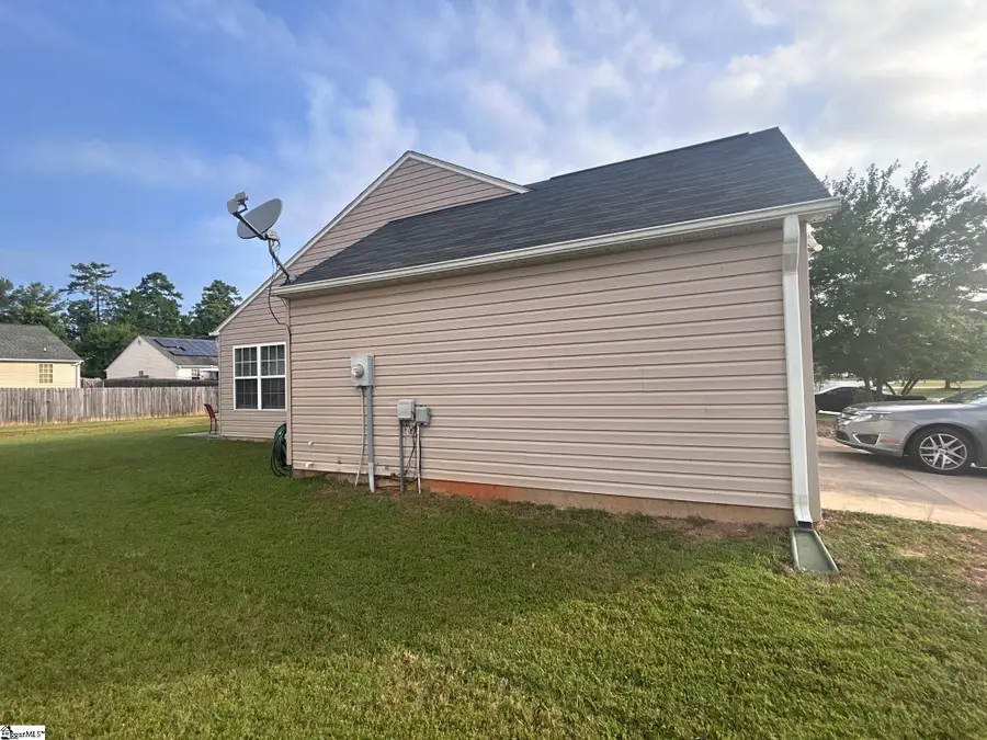 106 Parkgate Court, Simpsonville, SC 29680 - #3