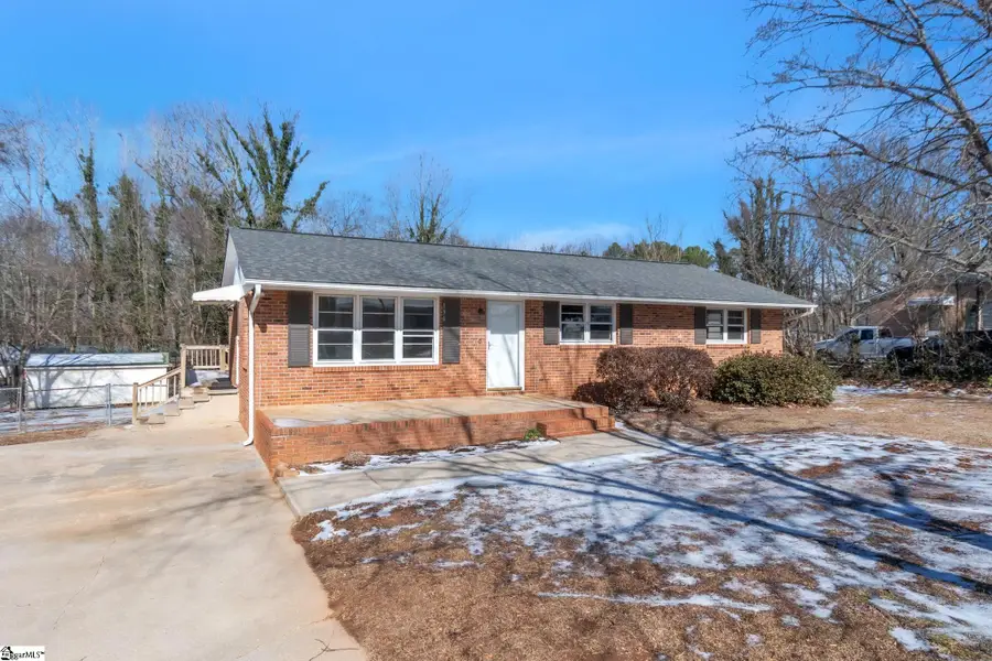 136 Crestview Drive, Cowpens, SC 29330 - #2