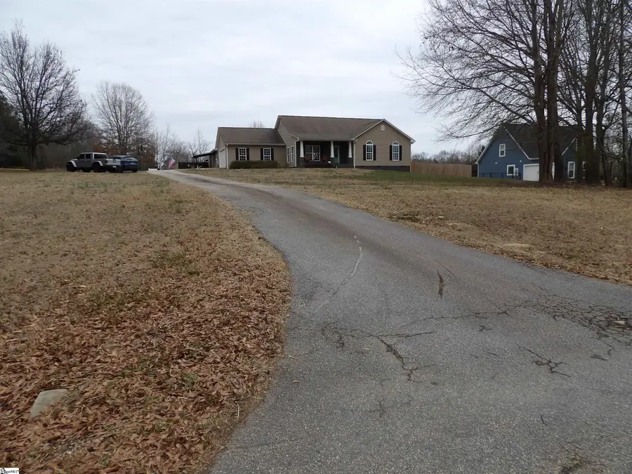 1013 Pearson Road, Woodruff, SC 29388 - #2