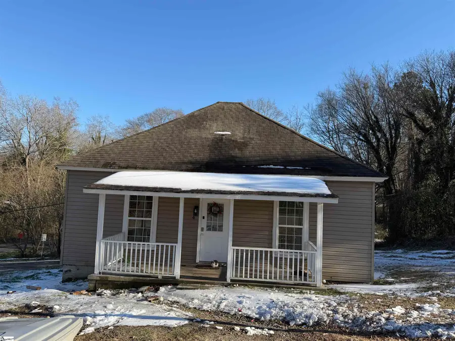 4 Arkmain Street, Spartanburg, SC 29306 - #2