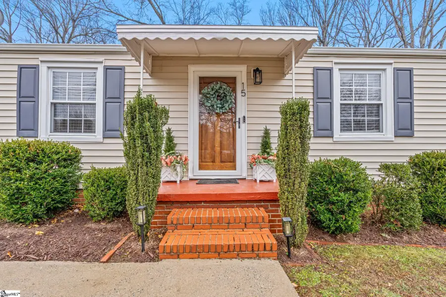 15 Essex Court, Greenville, SC 29609 - #2