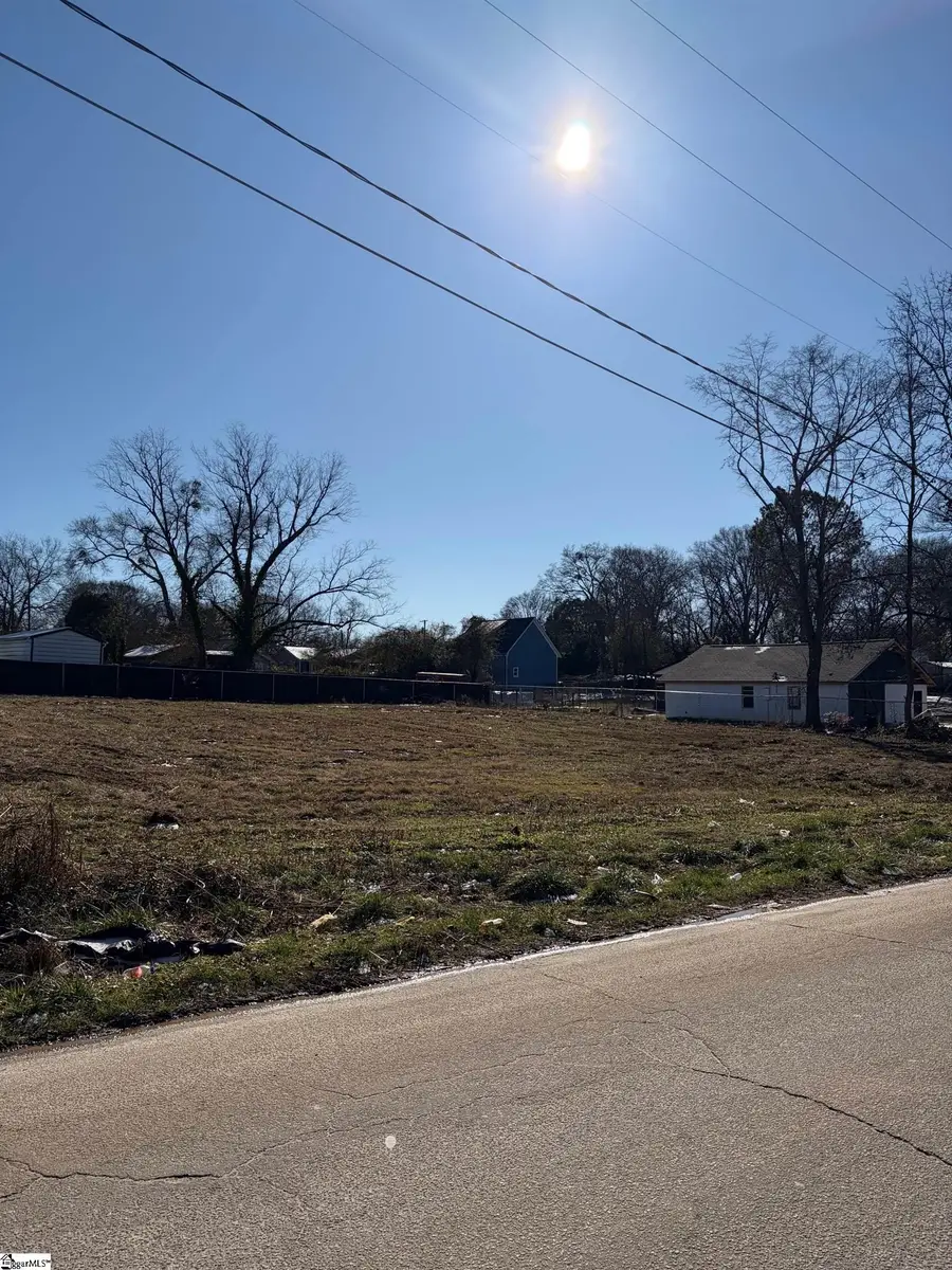 5 Lewis Street, Greenville, SC 29611 - #3