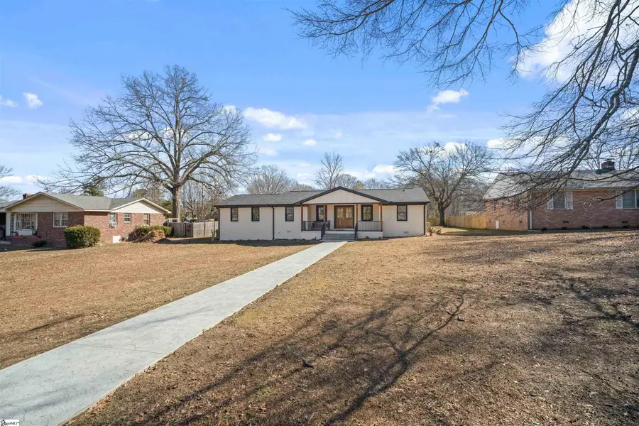 204 Woodfield Avenue, Fountain Inn, SC 29644 - #3