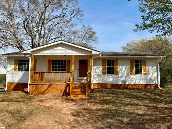 80 Randall Drive, Taylors, SC 29687